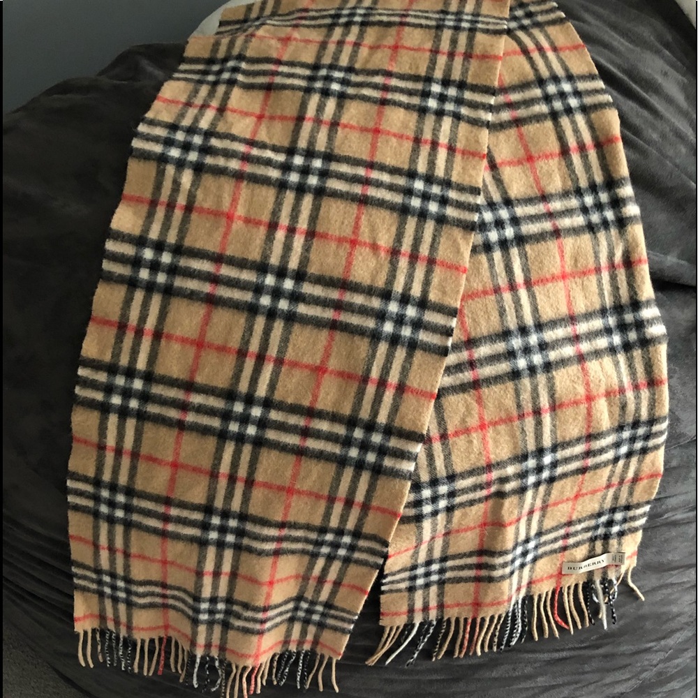 Burberry scarf